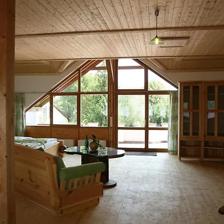 Apartment Gmeinwieser *